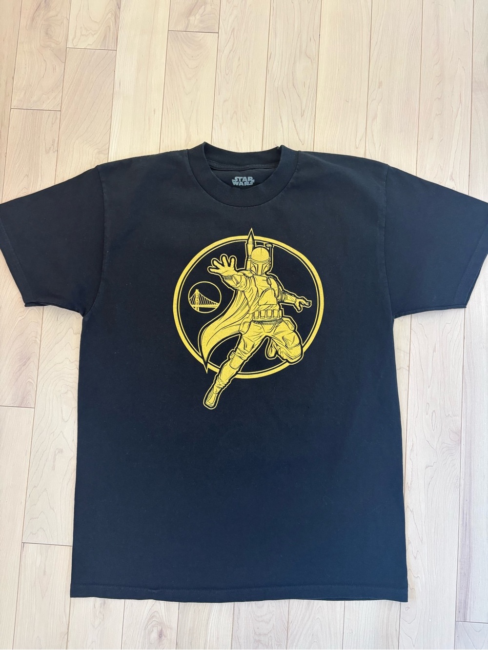 Limited edition Star Wars / warriors Tee with Yellow Boba Fett